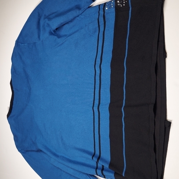 Alfred Dunner Petite Cardigan Size Large Attached Shell Embellished Blue/Black - Picture 9 of 10
